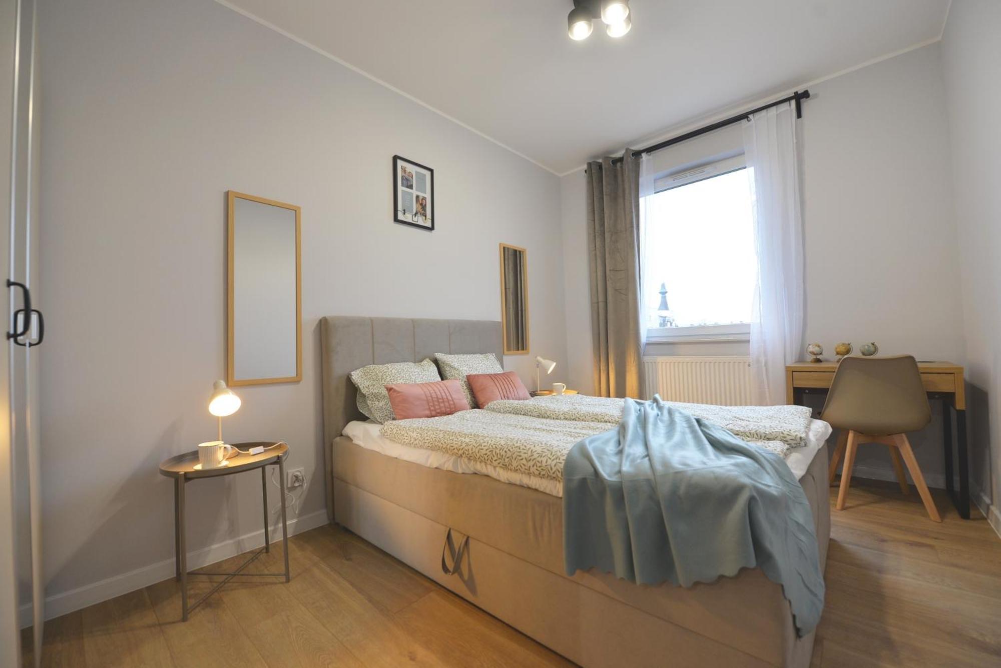 Apartment Superapart Prymasa 1000-lecia 6a, Hidden Gem - Ideal For Relaxation & Escapes *