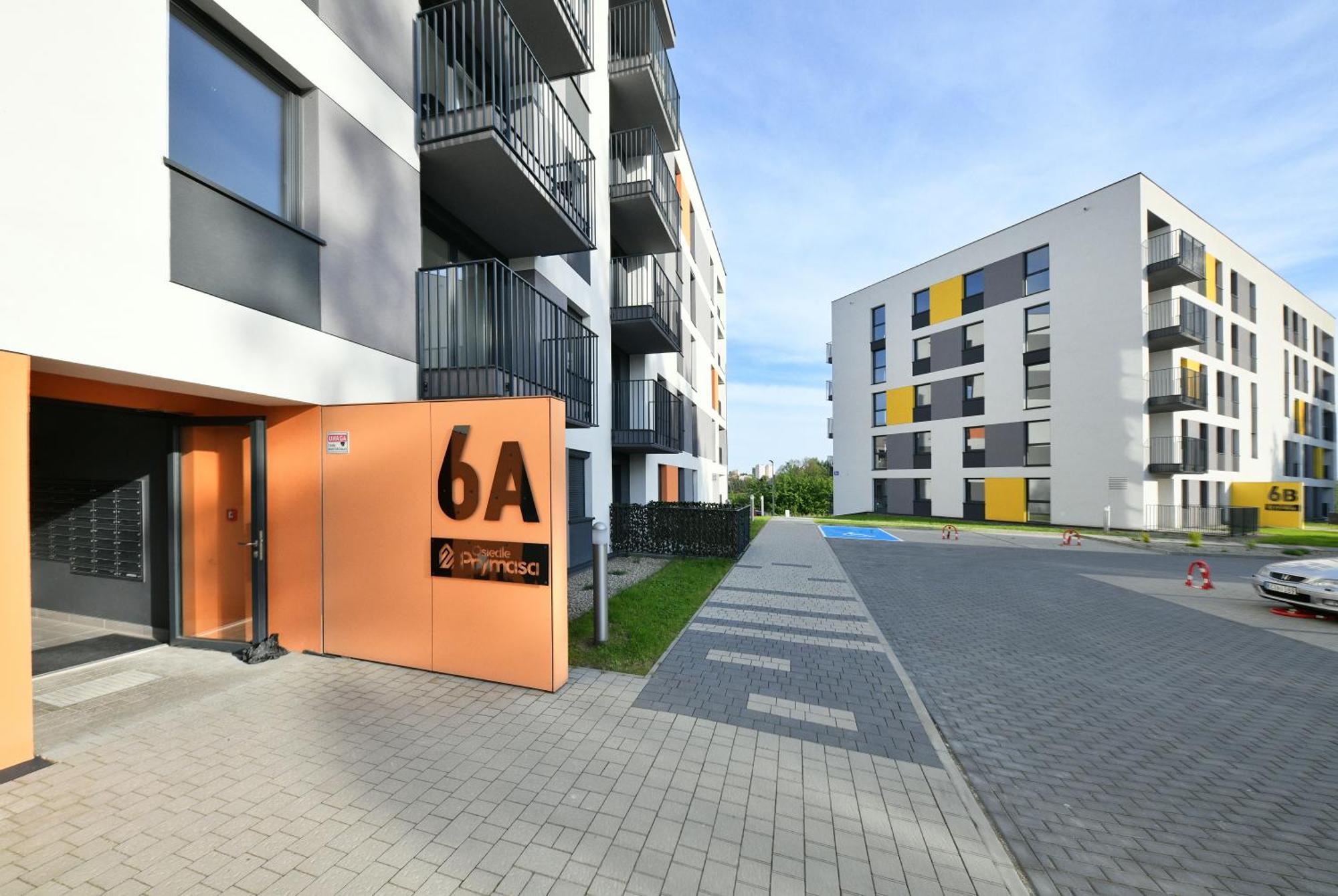 Superapart Prymasa 1000-lecia 6a, Hidden Gem - Ideal For Relaxation & Escapes *